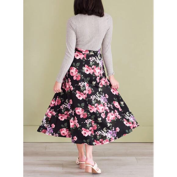 Reb. in J. NWT Floral Sweater Midi Dress - Picture 2 of 3